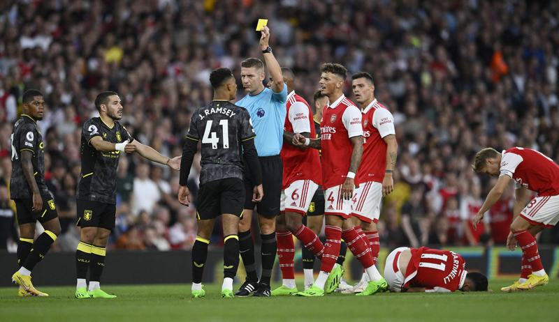 Cách nhà cái xây dựng mốc kèo thẻ phạt